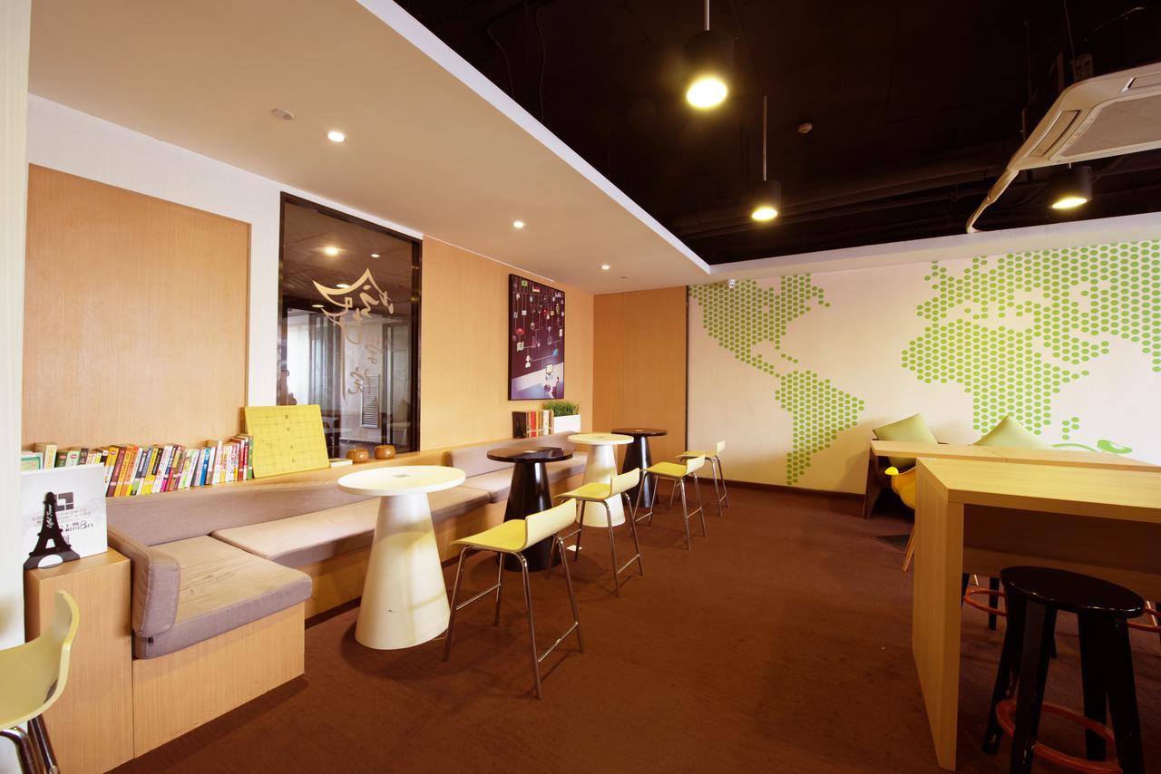 Iu Hotel Shenyang Railway Station Sk Transfer Center Экстерьер фото